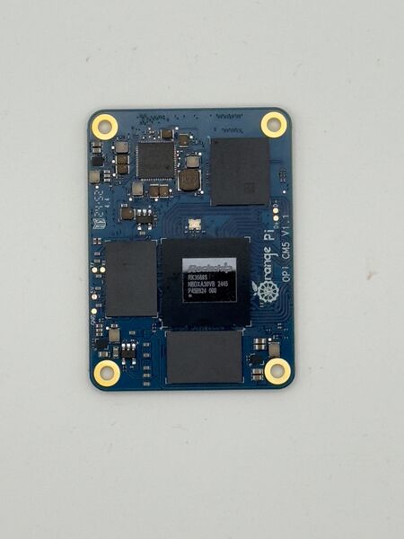 File:Orange Pi CM5 Top.jpeg